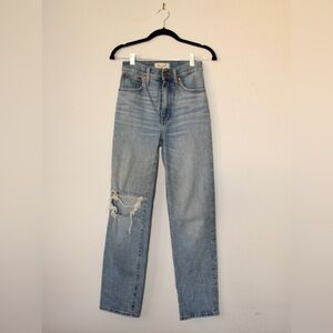 Madewell Jeans / The Perfect Vintage Straight Jeans / Size 23